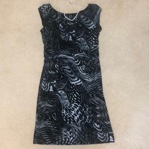 AB Studio Black Patterned Sleeveless Midi Dress